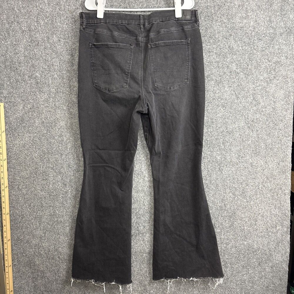 American Eagle Curvy Super High Rise Flare Jeans Womens Size 20 Black Raw Hem - Picture 2 of 11